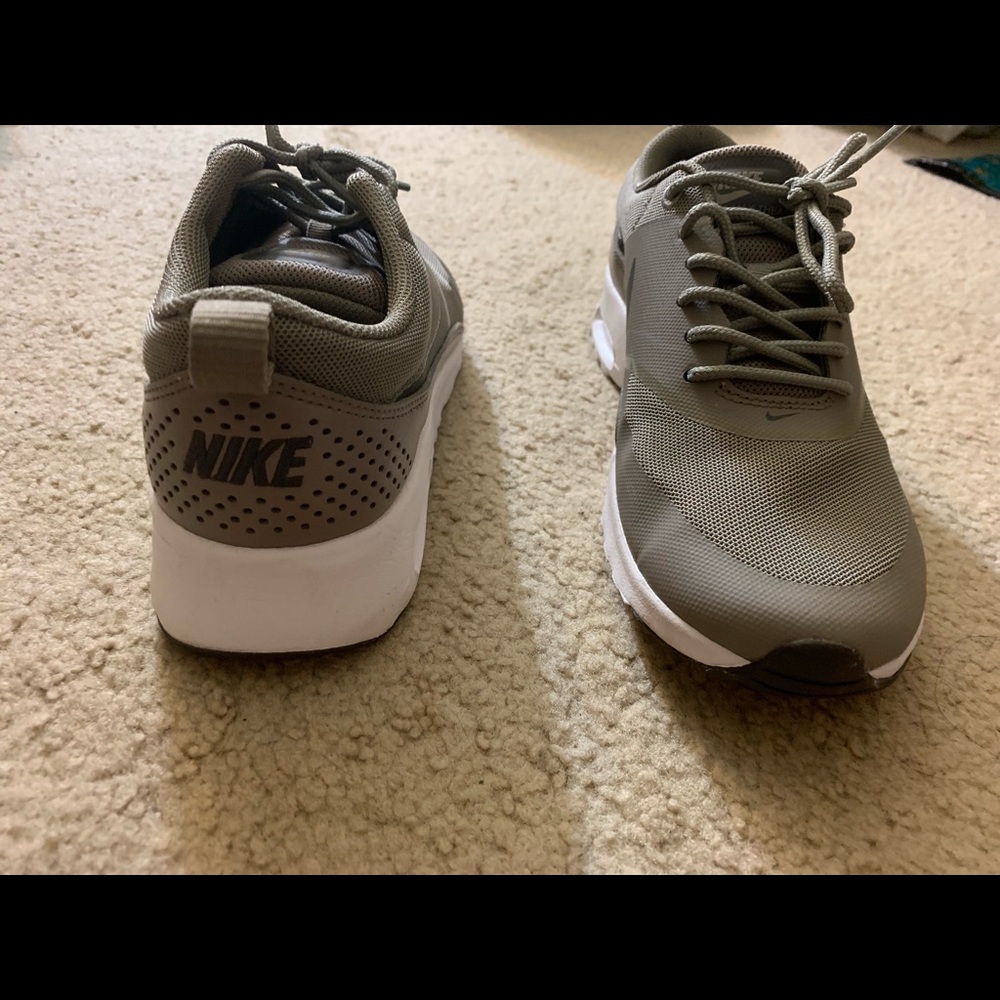 Nike Air Max Thea Dark Storm White W size 6.5